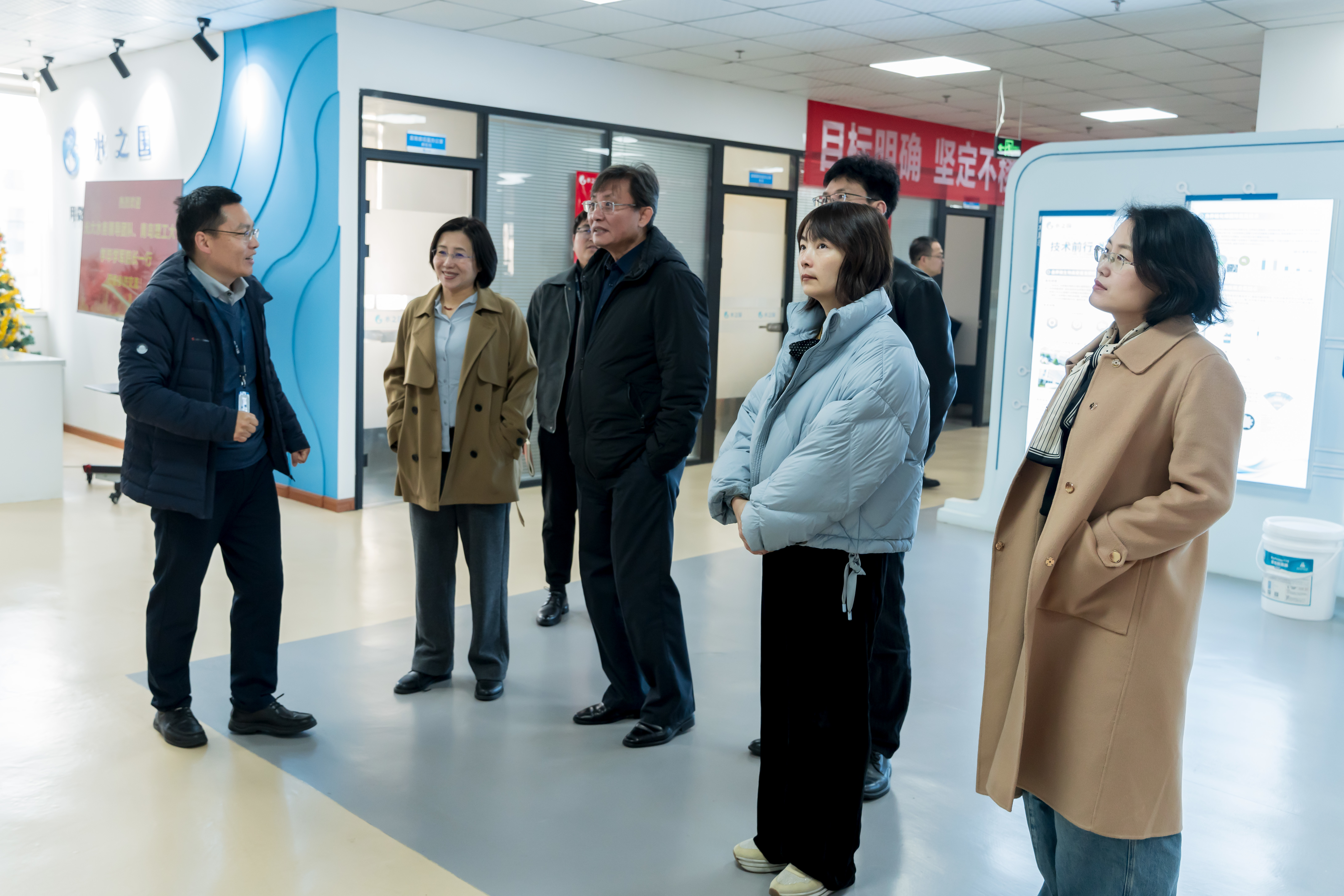 深入污水科技前沿，青岛理工&光大水务莅临J9集团官网参观交流！